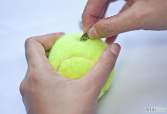 Are tennis balls good for juggling